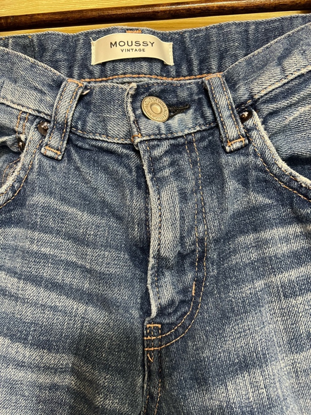 MOUSSY Vintage Jeans Size 26 Skinny Med Wash Stretch Denim Women’s - Picture 3 of 11